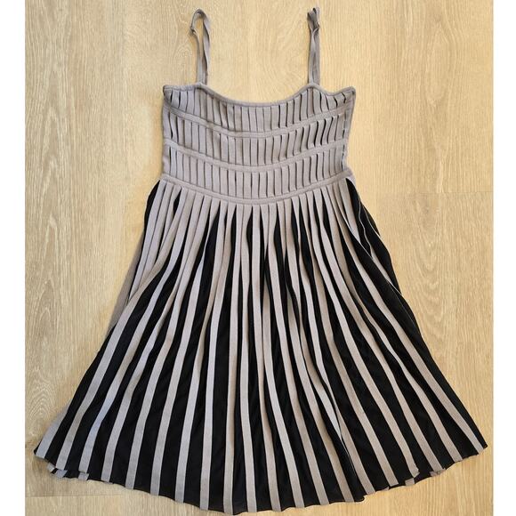 Bebe Y2K Striped Mini Dress Size M Beige Black Spaghetti Strap Club - Picture 1 of 4